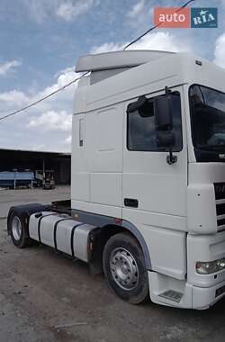 Тягач DAF XF 2006 в 