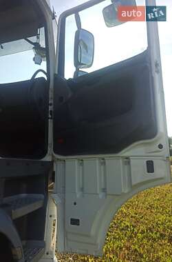 Грузовой фургон DAF XF 2014 в 