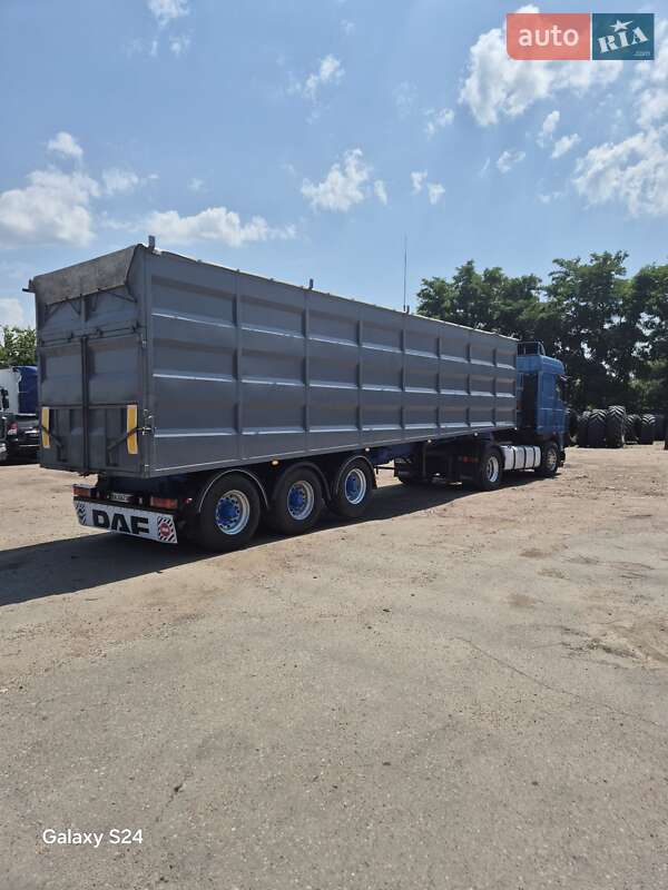 Самоскид DAF XF 2006 в Олександрії