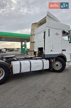 Тягач DAF XF 1998 в 