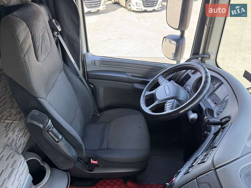 Тягач DAF XF 2015 в Ужгороде