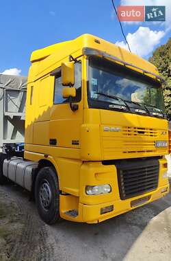 Тягач DAF XF 2005 в 