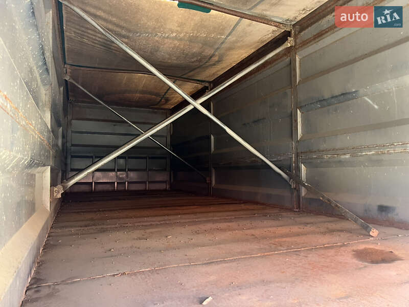 Контейнеровоз DAF XF 2013 в Полтаве