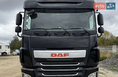 Тягач DAF XF 2014 в 