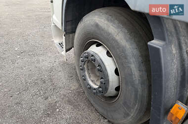 Тягач DAF XF 2006 в 