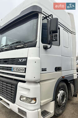 Контейнеровоз DAF XF 2007 в 