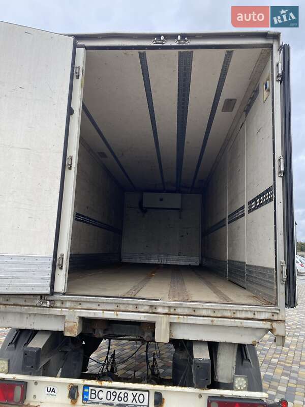 Контейнеровоз DAF XF 2014 в Бродах