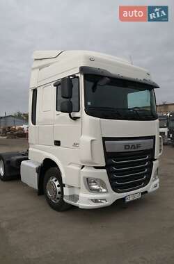 Тягач DAF XF 2016 в 