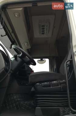 Тягач DAF XF 2016 в 