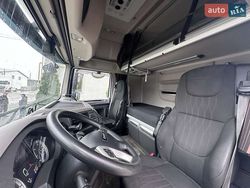 Контейнеровоз DAF XF 2022 в Киеве