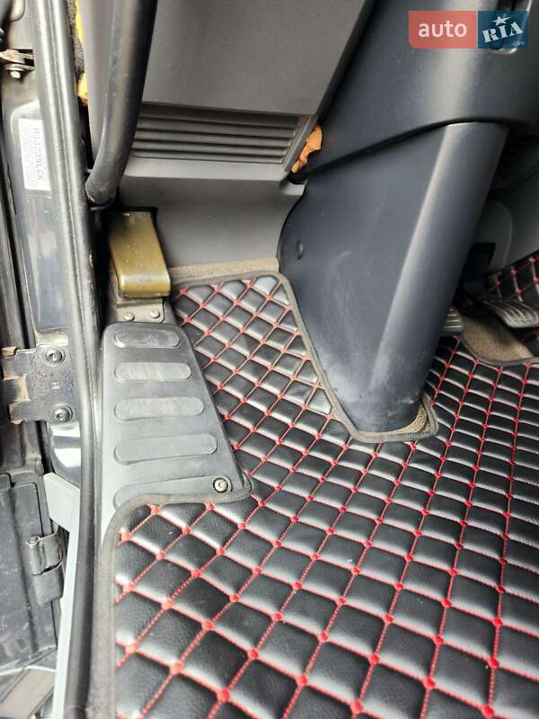 Тягач DAF XF 2014 в Ромнах