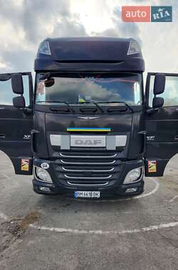 Тягач DAF XF 2014 в Ромнах