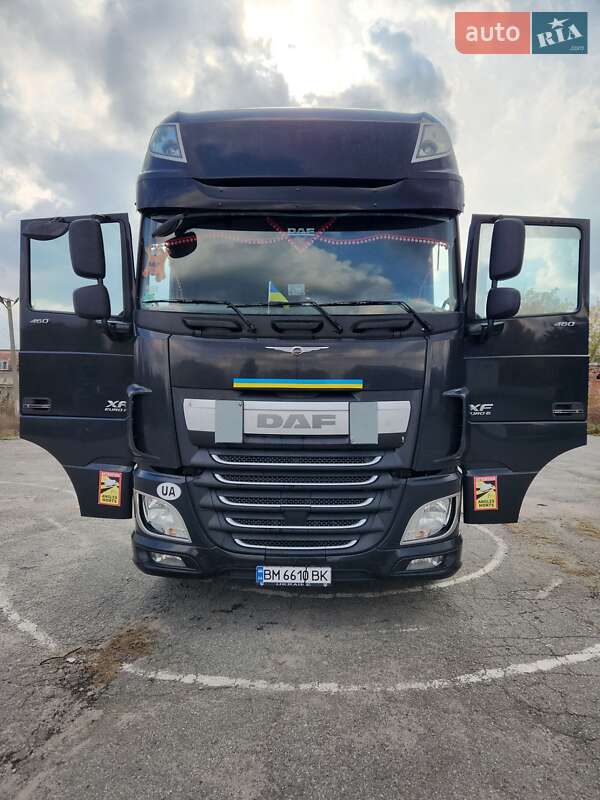Тягач DAF XF 2014 в Ромнах