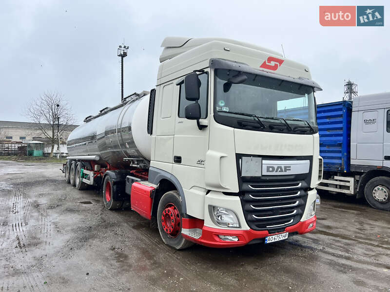 Тягач DAF XF 2015 в Києві