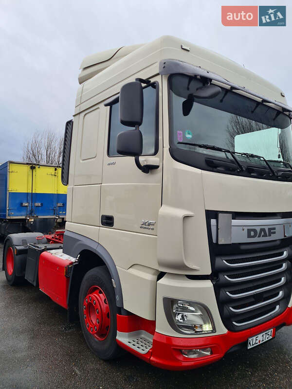 Тягач DAF XF 2015 в Києві