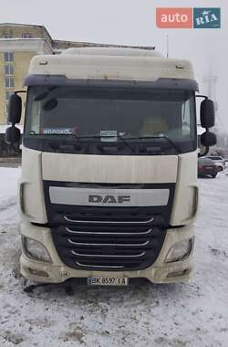 Тягач DAF XF 2014 в Киеве