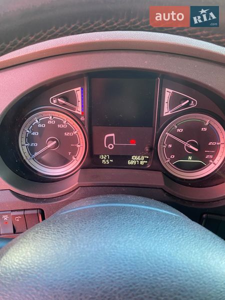 Тягач DAF XF 2019 в Ровно