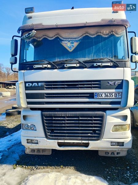 Тягач DAF XF 2003 в Каменец-Подольском