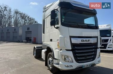 Тягач DAF XF 2021 в Буче