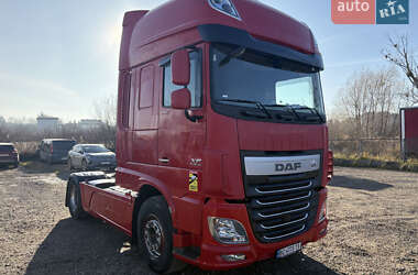Тягач DAF XF 2015 в Львове