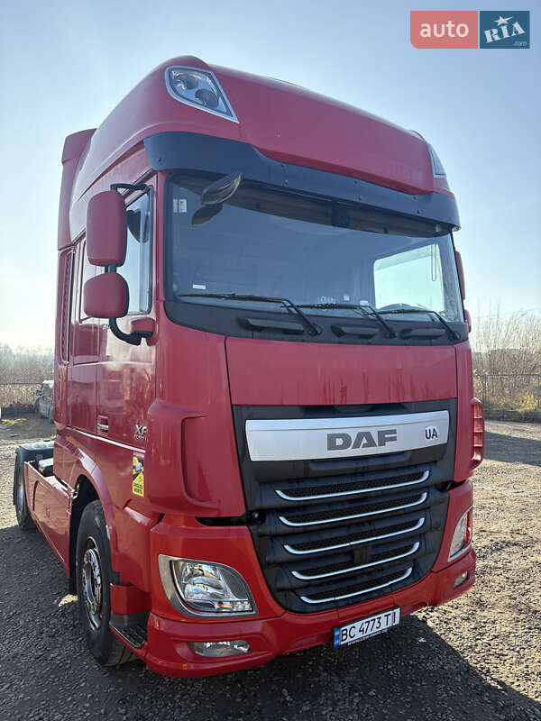 Тягач DAF XF 2015 в Львове