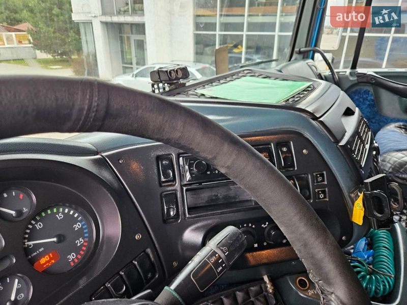 Тягач DAF XF 2004 в Львове
