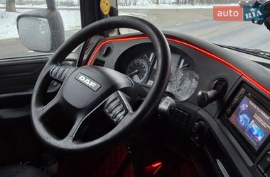 Тягач DAF XF 2015 в Снятине