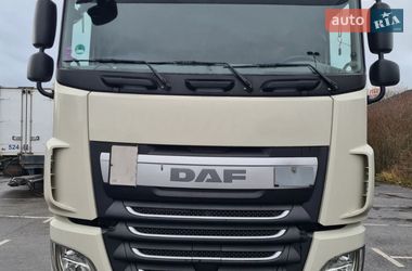 Тягач DAF XF 2015 в Киеве