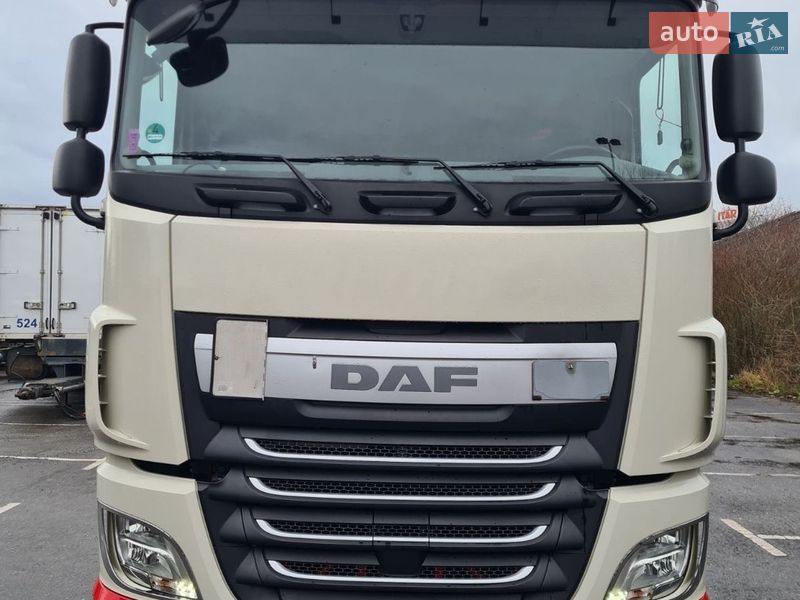 Тягач DAF XF 2015 в Киеве