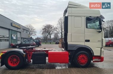 Тягач DAF XF 2015 в Киеве