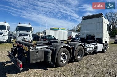 Контейнеровоз DAF XF 2017 в Черновцах