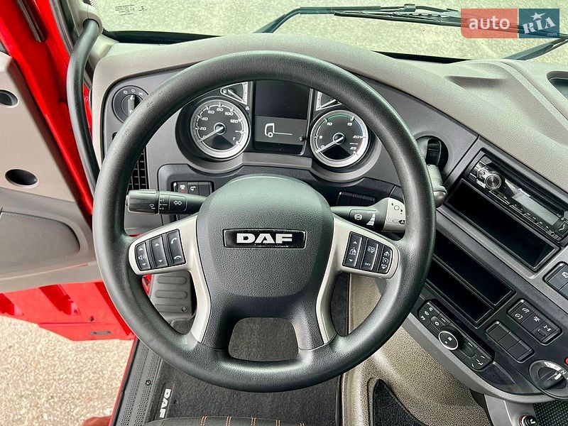 Тягач DAF XF 2020 в Дубно