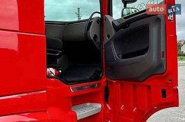 Тягач DAF XF 2020 в Дубно