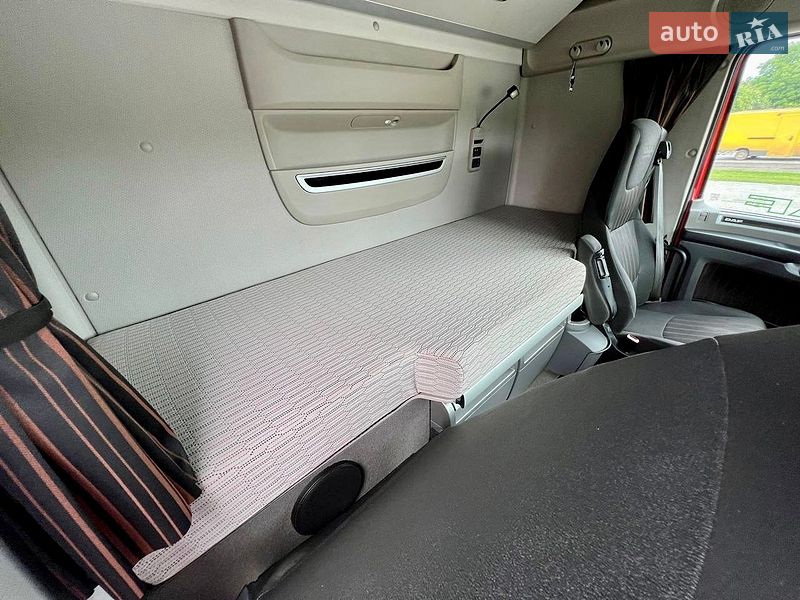 Тягач DAF XF 2020 в Дубно