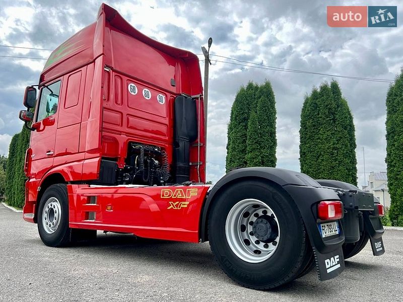 Тягач DAF XF 2020 в Дубно