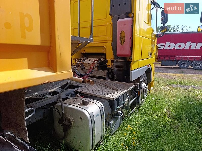 Самоскид DAF XF 2008 в Луцьку