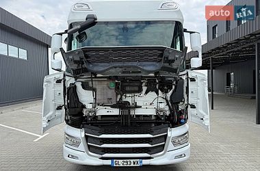 Тягач DAF XF 2023 в Дубні