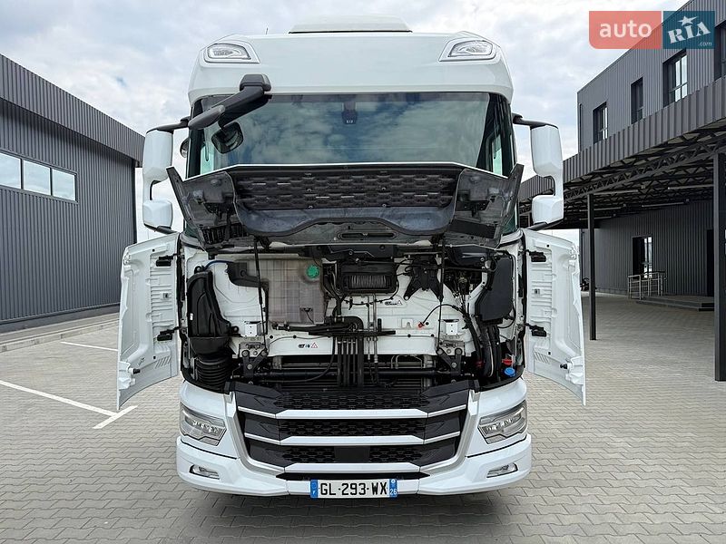 Тягач DAF XF 2023 в Дубні
