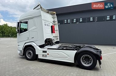 Тягач DAF XF 2023 в Дубні