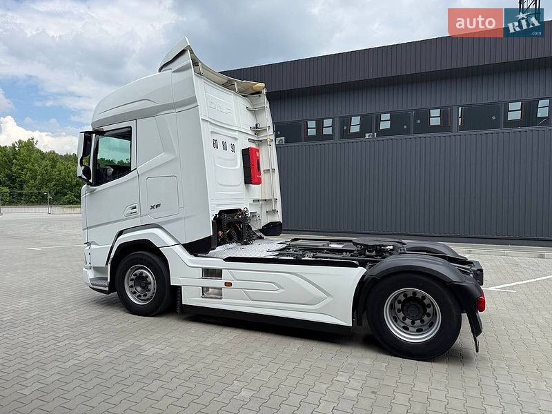 Тягач DAF XF 2023 в Дубні
