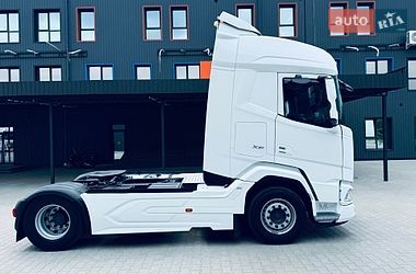 Тягач DAF XF 2023 в Дубні