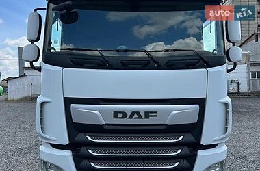 Тягач DAF XF 2018 в Иршаве