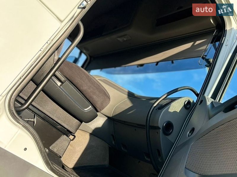 Контейнеровоз DAF XF 2016 в Хусте фото 47 Контейнеровоз DAF XF 2016 в Хусте