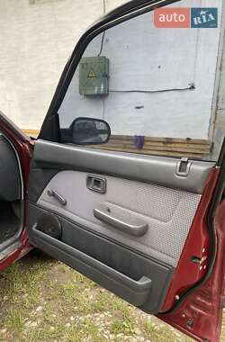 Лифтбек Daihatsu Applause 1991 в 