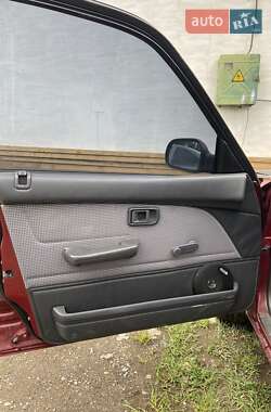 Лифтбек Daihatsu Applause 1991 в 
