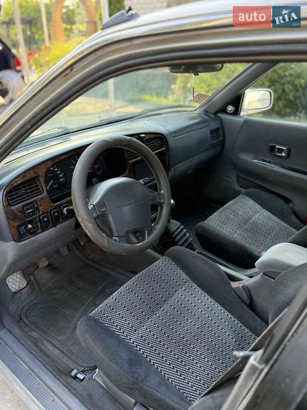 Лифтбек Daihatsu Applause 1999 в Днепре