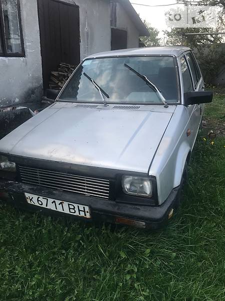 Daihatsu Charade 1984 года