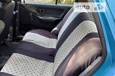 Хэтчбек Daihatsu Charade 1984 в 