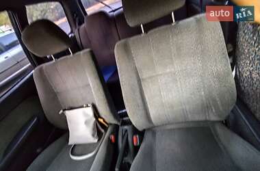 Хэтчбек Daihatsu Charade 1994 в 