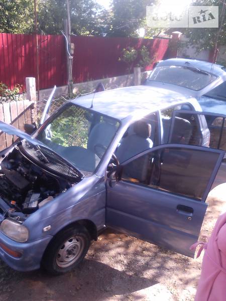Седан Daihatsu Cuore 1996 в Виннице